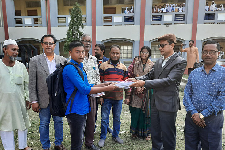 মানুষ গড়ার কারিগর হলো শিক্ষক, ৫ অক্টোবর শিক্ষক দিবস। 
